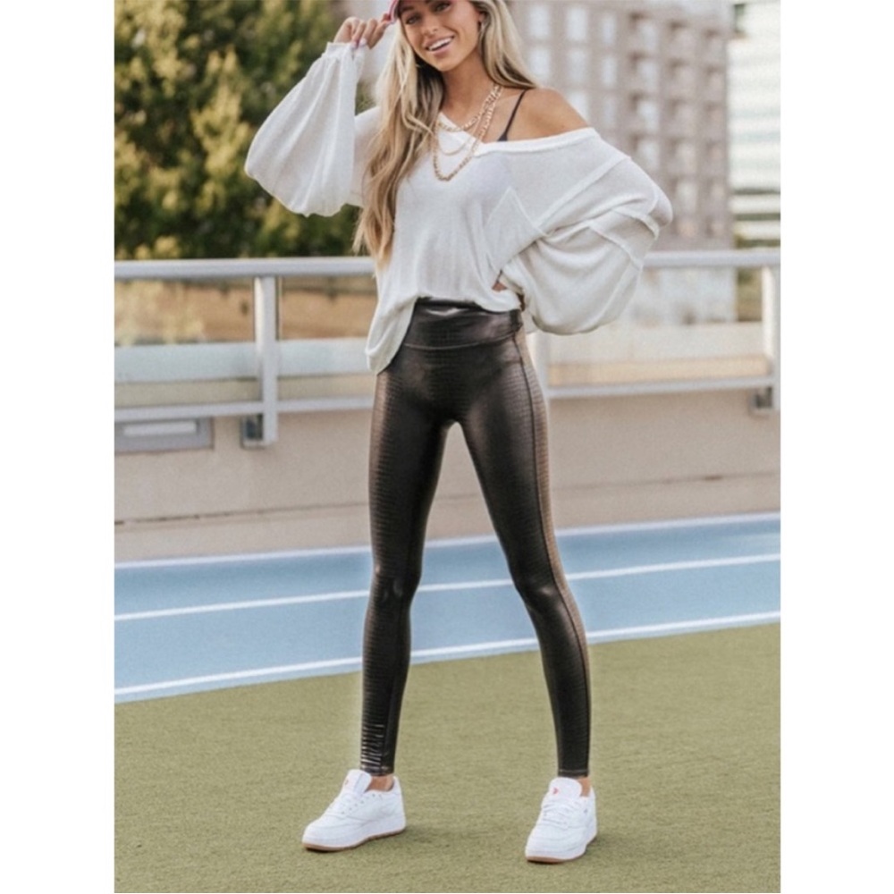 SPANX Black Shiny Leggings